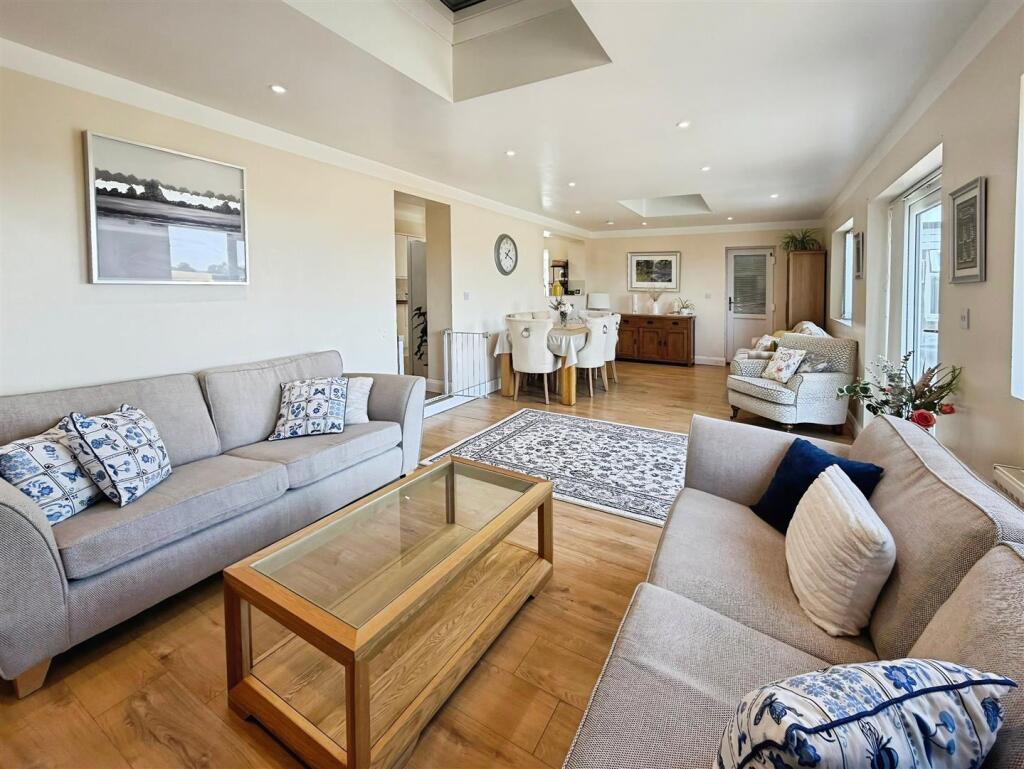 House in Kettering, Ise Lodge - View 3