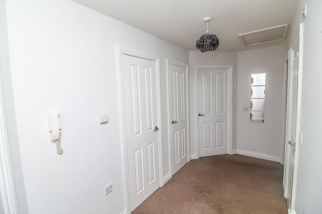 Apartment in Durham - More