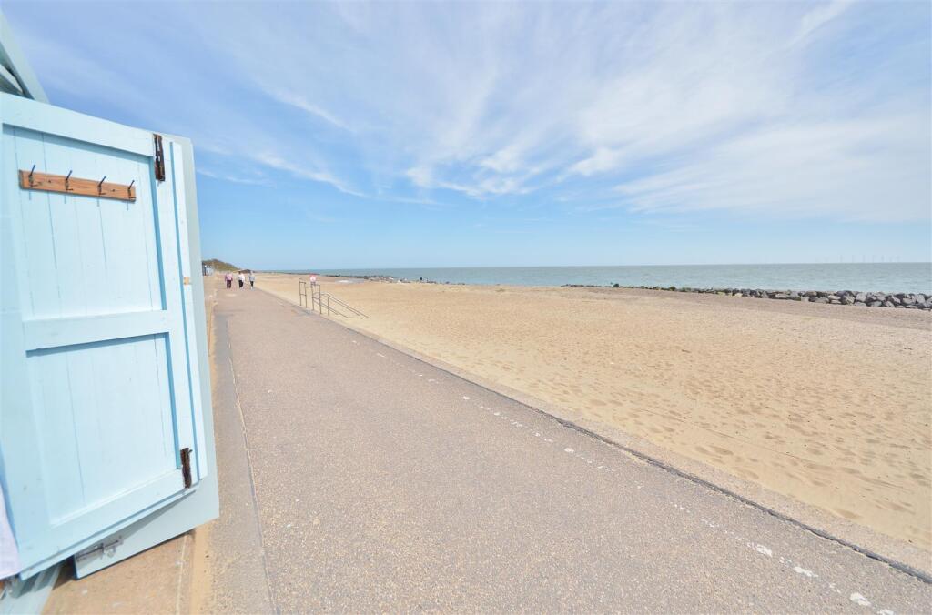 House in Tendring, Holland-on-Sea - View 5