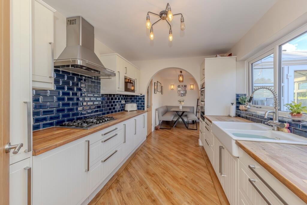 House in Stoke-on-Trent - View 3