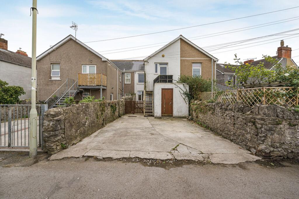 25A, Fenton Place, Porthcawl, CF36 photo 4