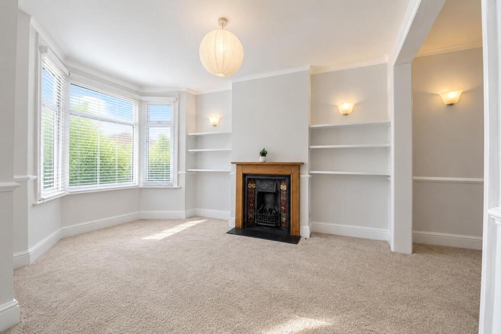 Main image of property: Park Road, London,N2