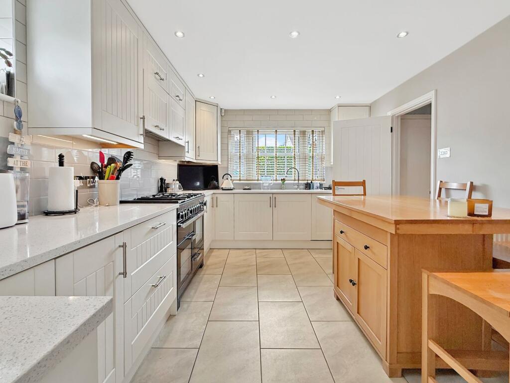 House in Chelmsford - View 2