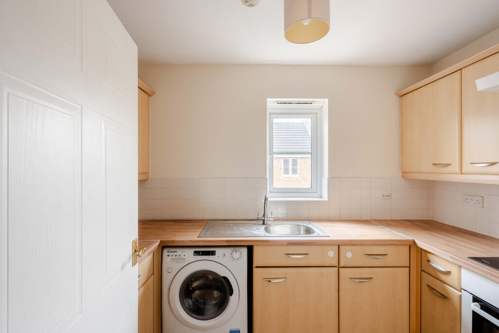 Apartment in Bristol - View 4