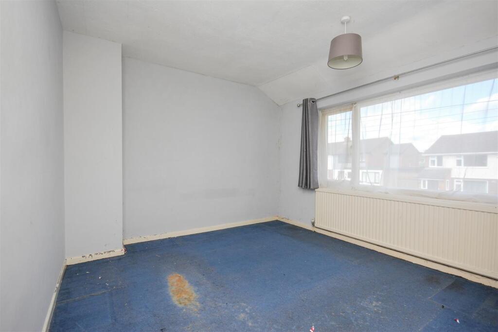 House in Earls Barton - View 4