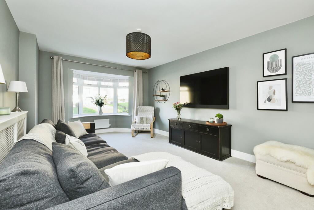 Greenlands Rise, North Anston, Sheffield, South Yorkshire, S25 photo 3