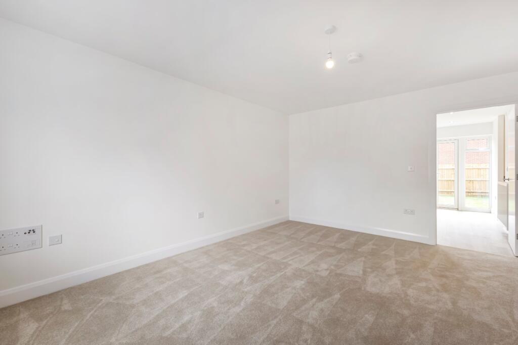 House in Worcester - More