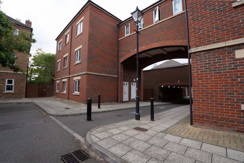 Main image of property: Knightsbridge Place, Coldharbour, Fairford Leys, Buckinghamshire