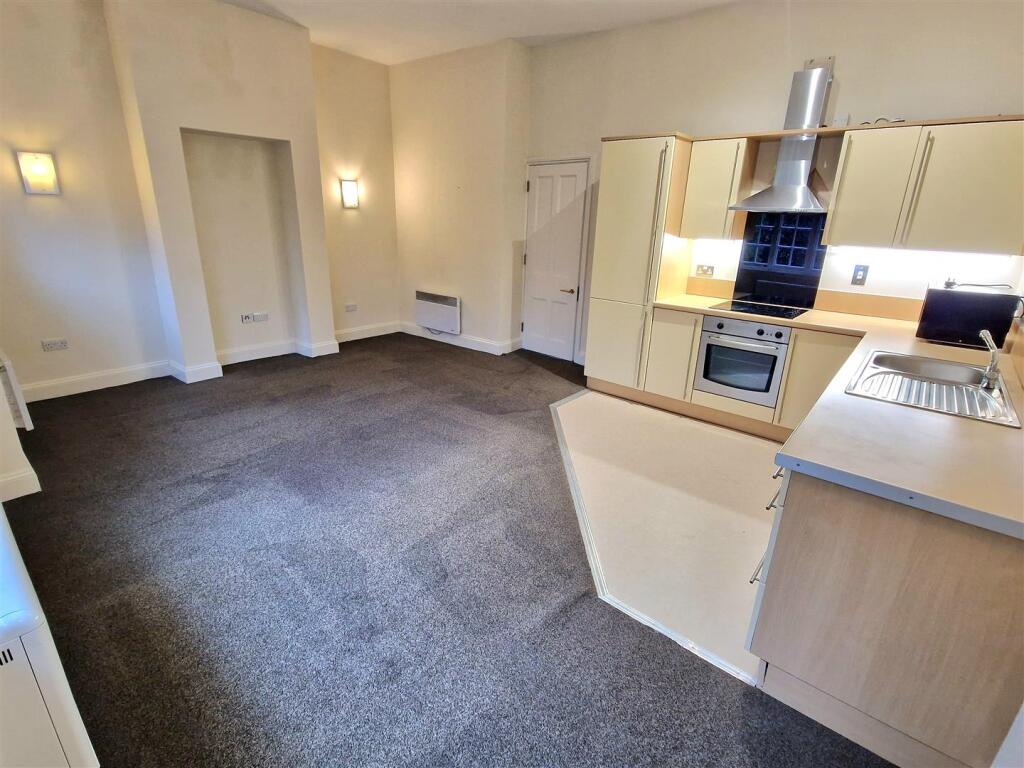 Main image of property: 84 Hagley Road, Edgbaston, Birmingham