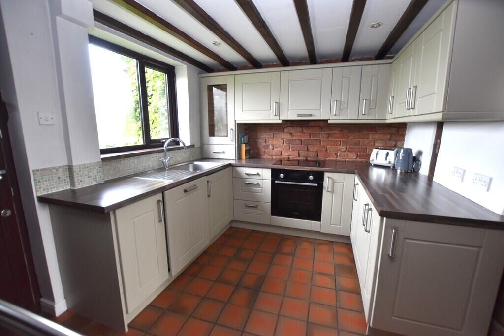 House in Newcastle-under-Lyme, Ashley Dale, Loggerheads - More
