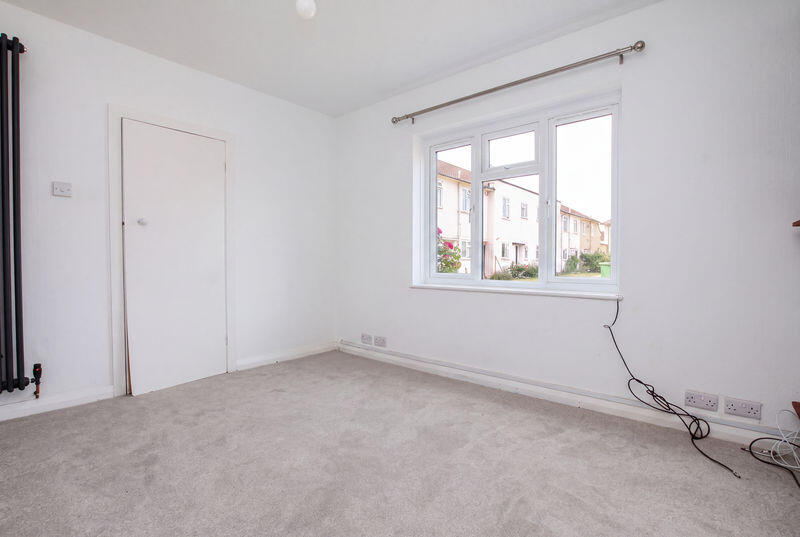 House in Southampton - View 4