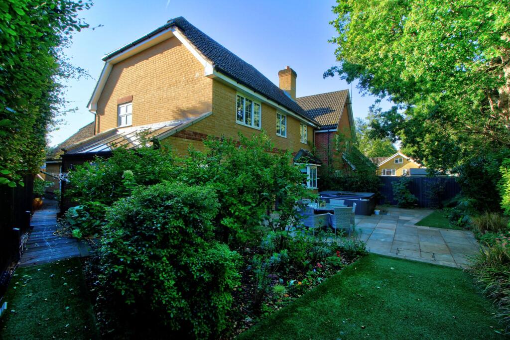 Main image of property: Evesham Place, Wokingham