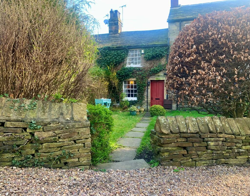 Main image of property: Lascelles Hall Road, Huddersfield
