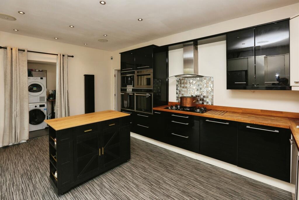 Grove Avenue, Gosport - View 3
