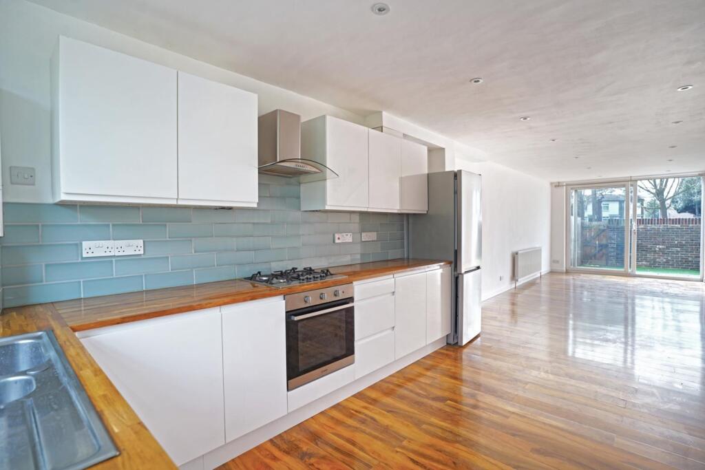 Main image of property: Vineyard Close, Catford, London, SE6