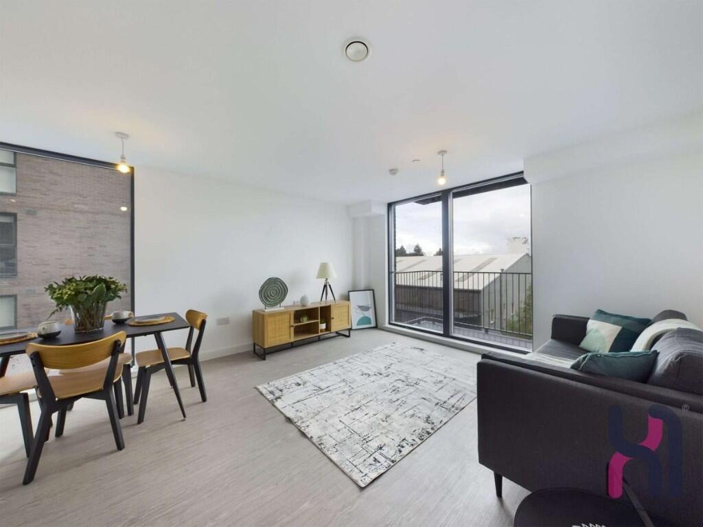 Apartment in Manchester - More