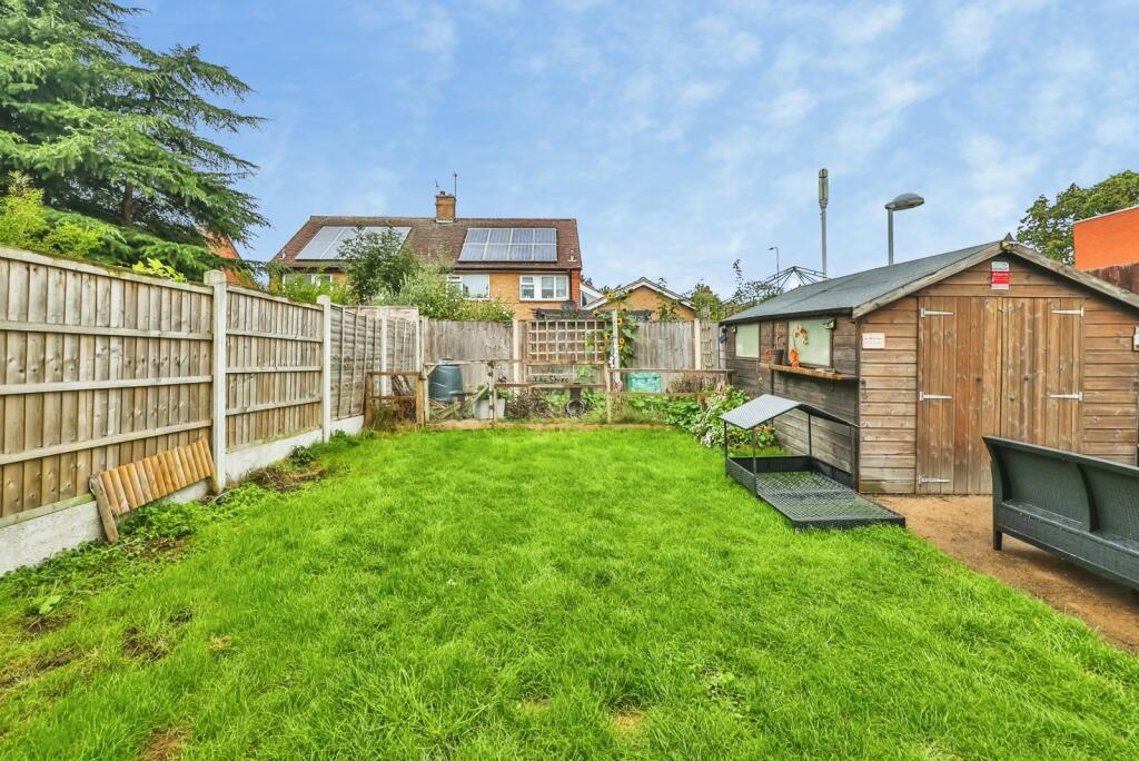 House in Nottingham, Clifton - View 4