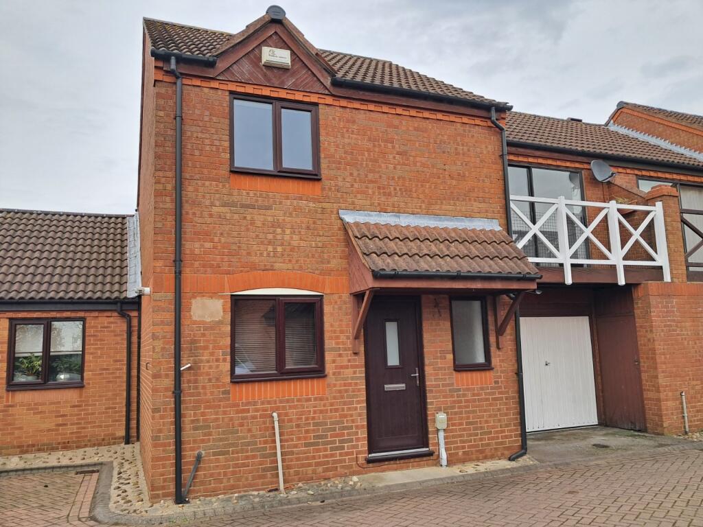Main image of property: Boatswain Croft, Hull, East Yorkshire, HU1