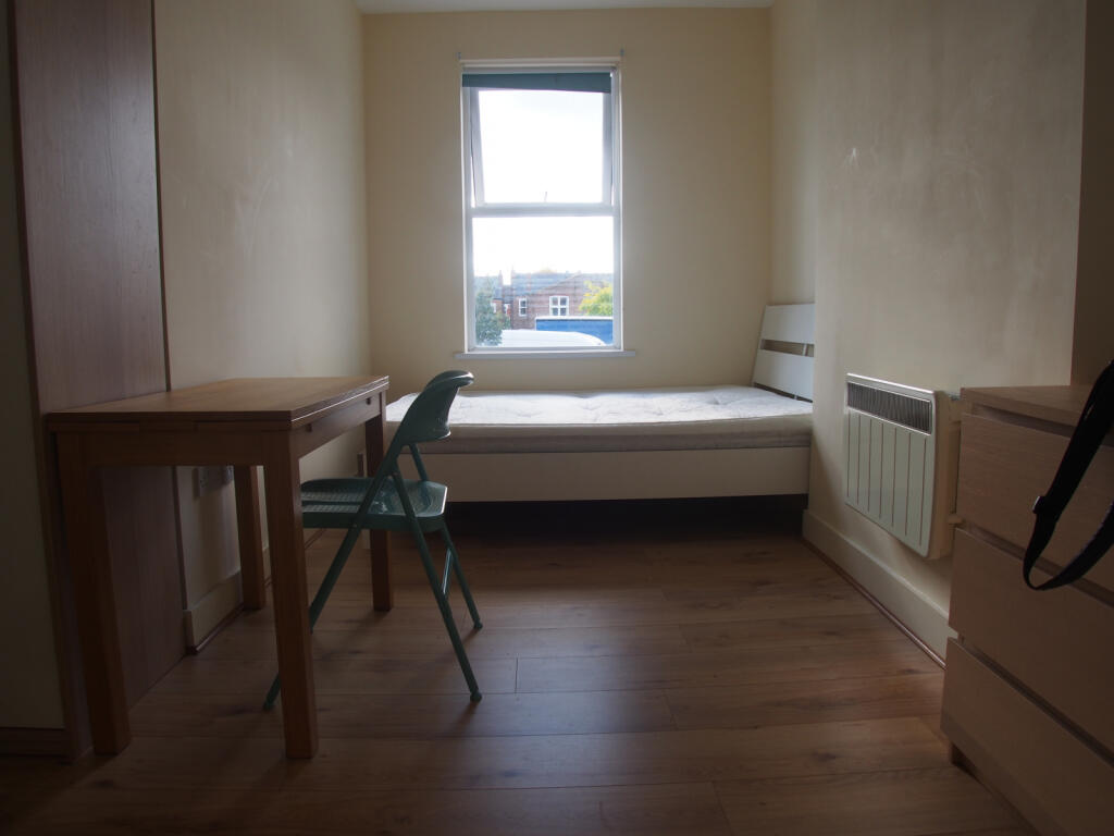 Main image of property: Hedge Lane , N13