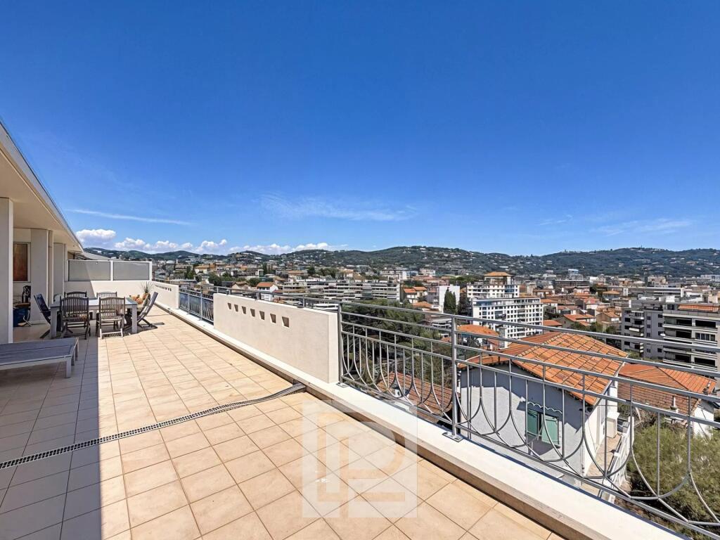 Main image of property: Provence-Alps-Cote d`Azur, Alpes-Maritimes, Cannes