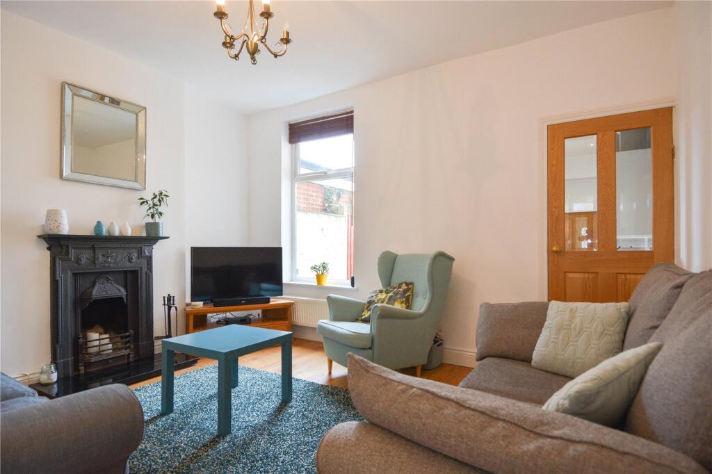 House in Sandwell, West Midlands - View 3