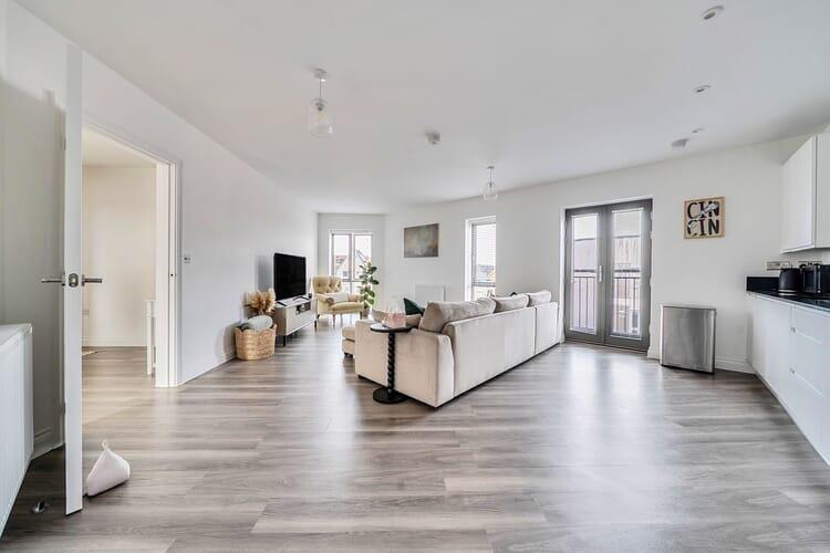 Apartment in Northampton - View 3