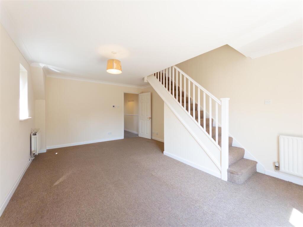 House in Swindon - View 4
