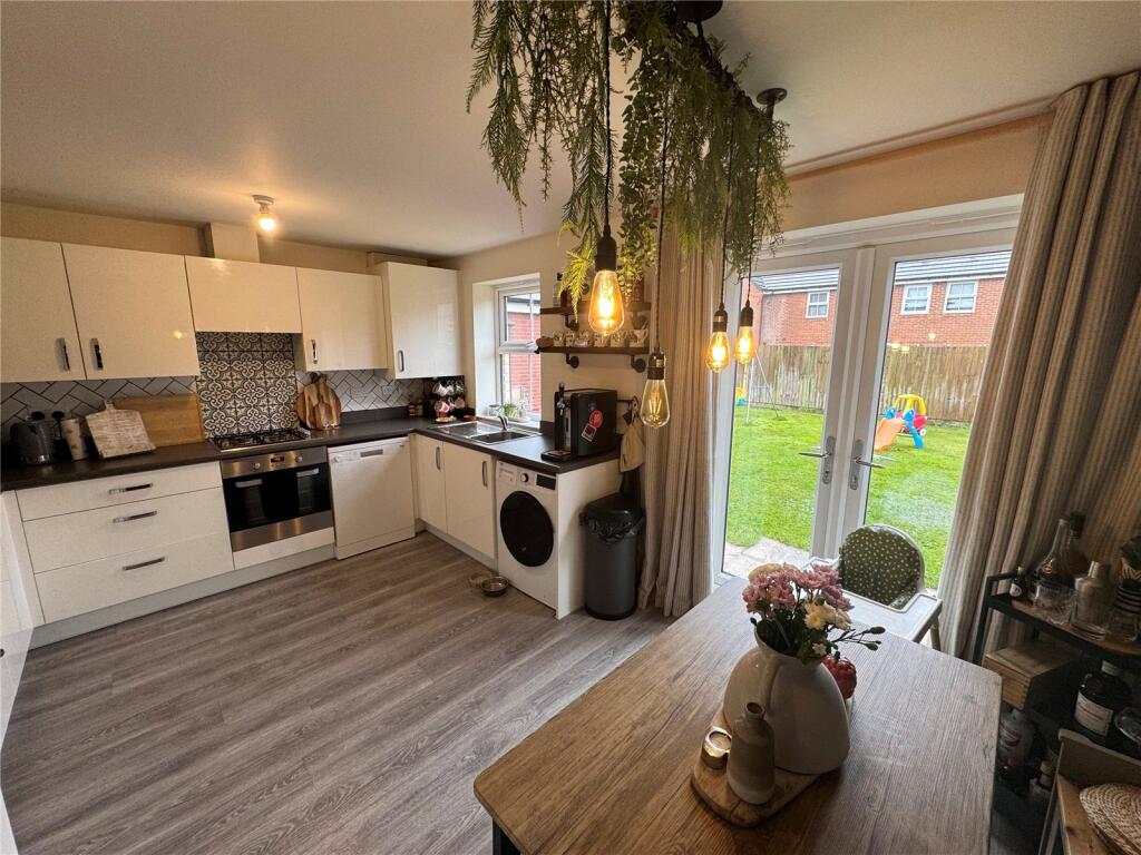 House in Preston, Woodplumpton - View 2