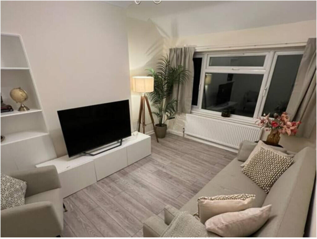Main image of property: Berwick Avenue, Hayes