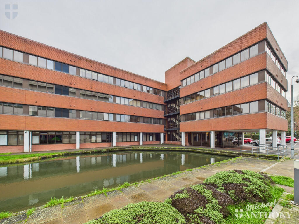 Main image of property: Kingfisher House, Walton Street, Aylesbury