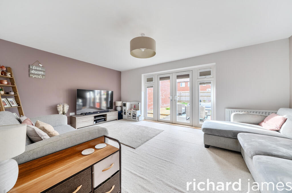 Eastlake, Tadpole Garden Village, Swindon, SN25 photo 3