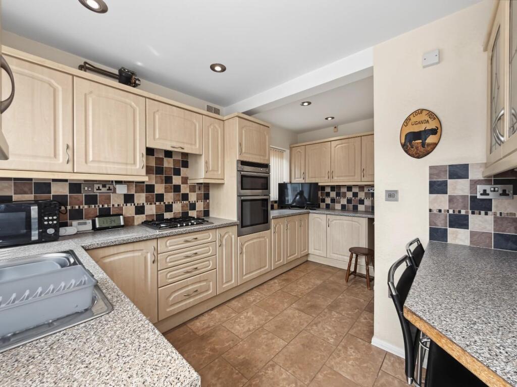 House in Duston, New Duston - View 2