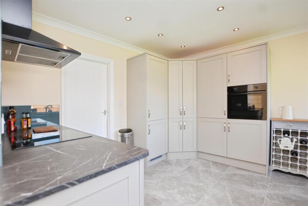 House in Messingham, North Lincolnshire - View 5