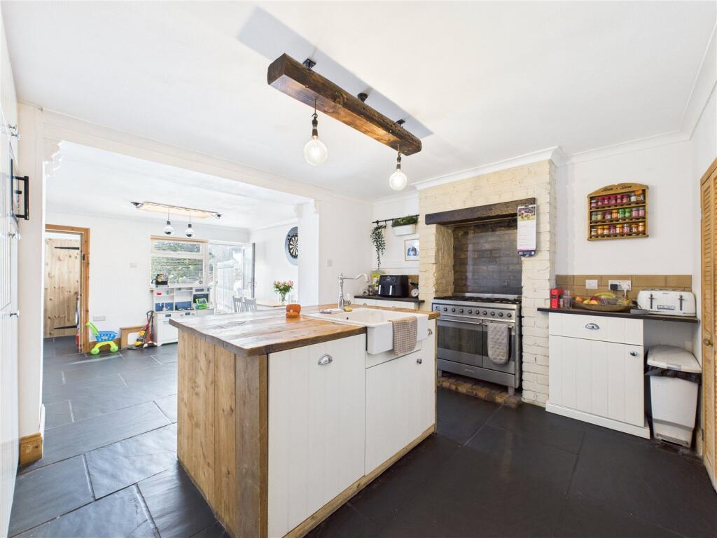 Main image of property: Forest Road, Kingswood, Bristol, BS15