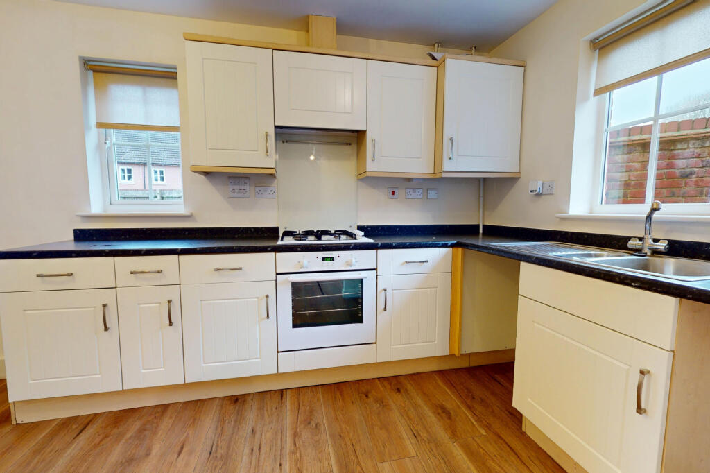 Orlestone View, Hamstreet, Ashford, Kent, TN26 photo 3