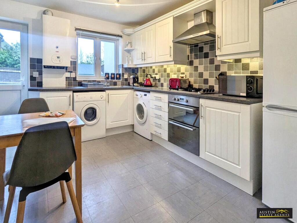 House in Weymouth, Dorset - View 3
