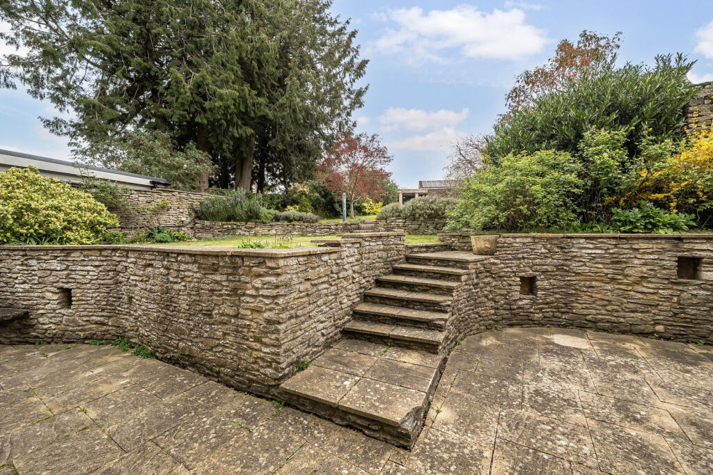 Additional image 28 of The Manse, Bath Road, Beckington BA11 6SW