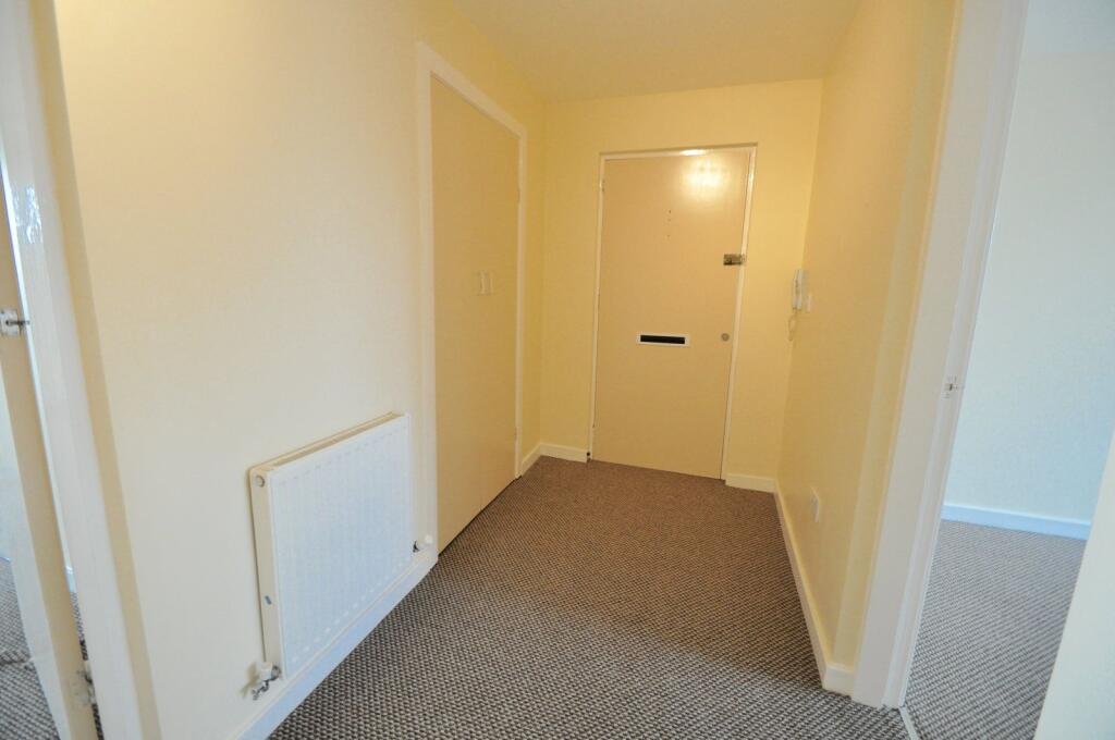 Apartment in Chester - View 5