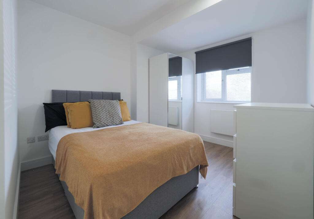 Main image of property: Room 1, The Meadow Way, Harrow, HA3