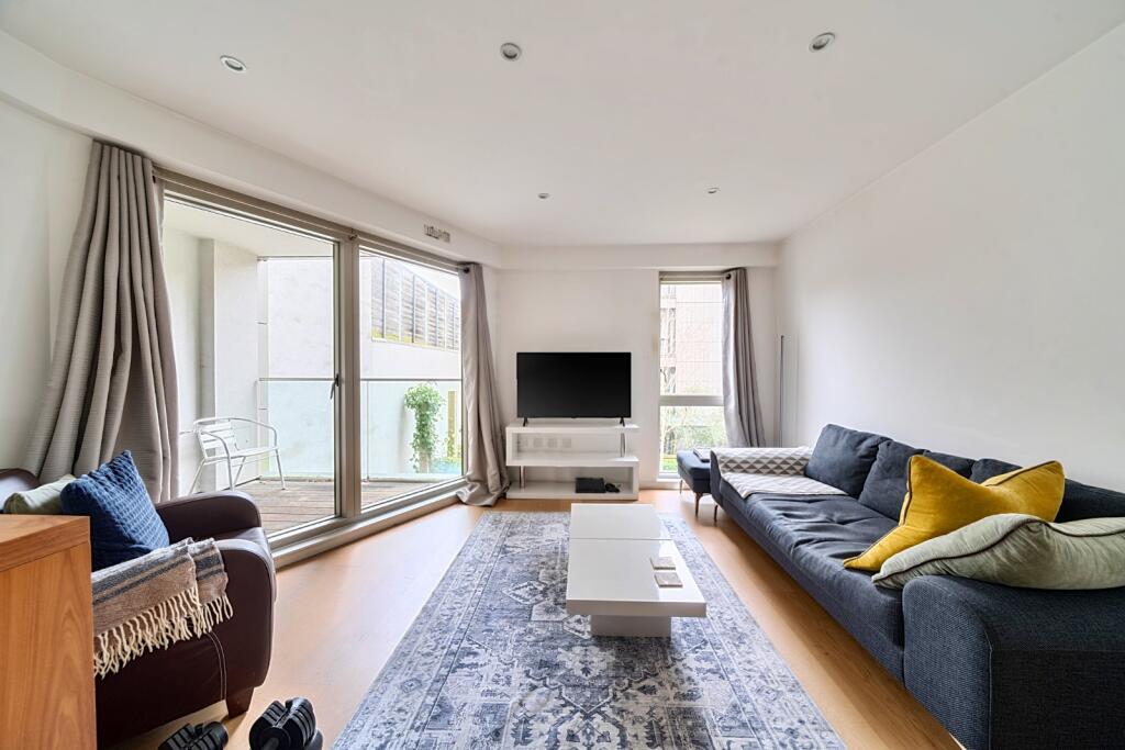 Main image of property: Balham Hill, Clapham South, SW12