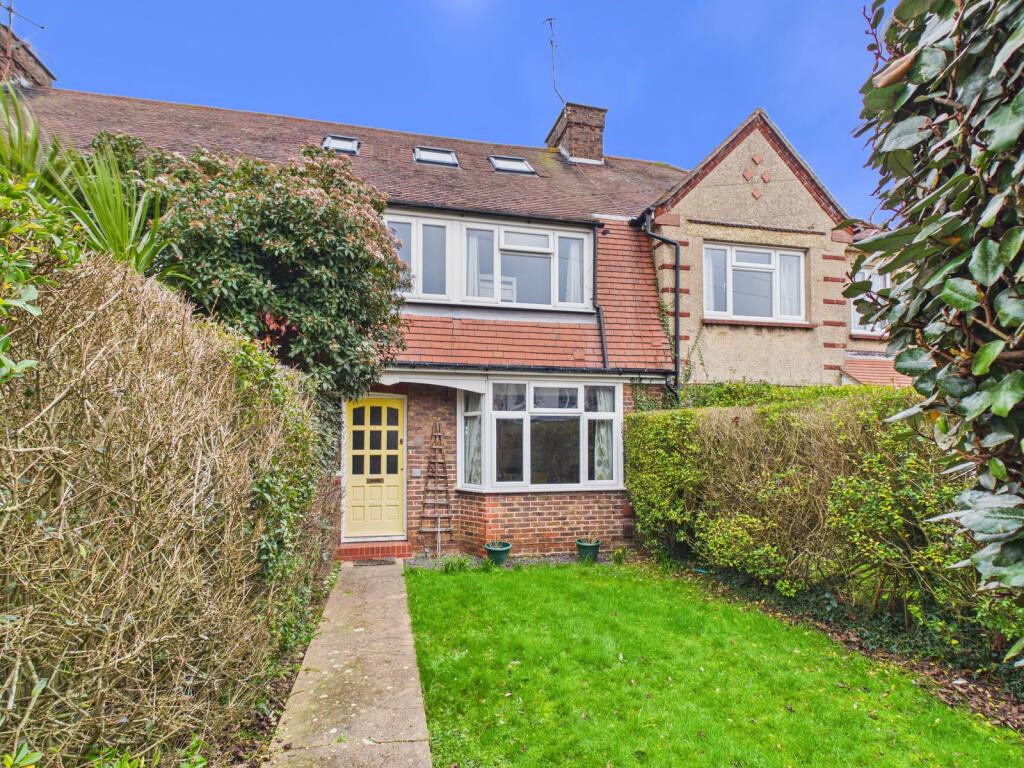 Main image of property: Marlowe Road, Worthing, BN14 8EY