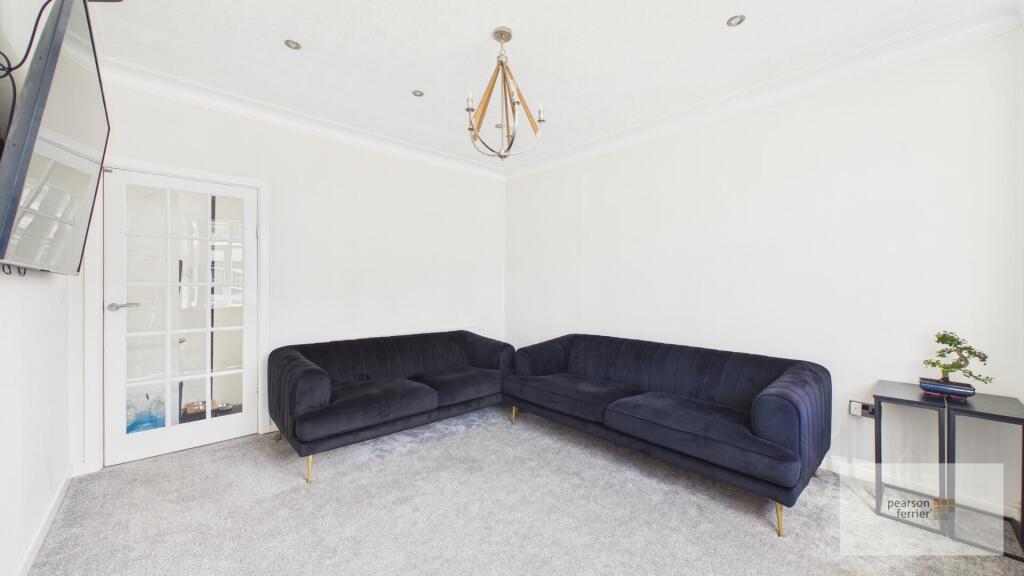 House in Bury, Woodhill Fold, Chesham - More