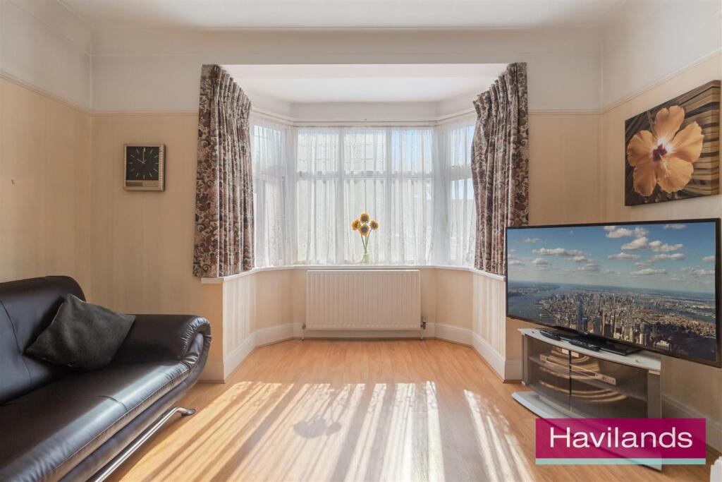 House in London - View 5
