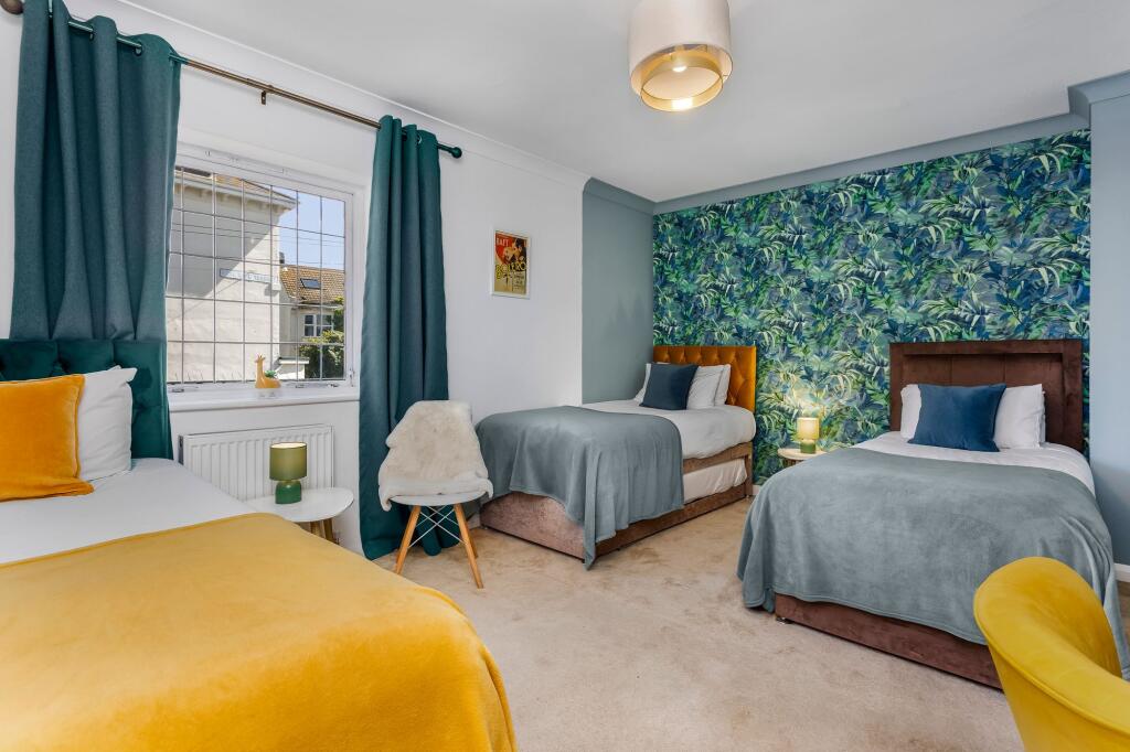 House in Brighton - View 4