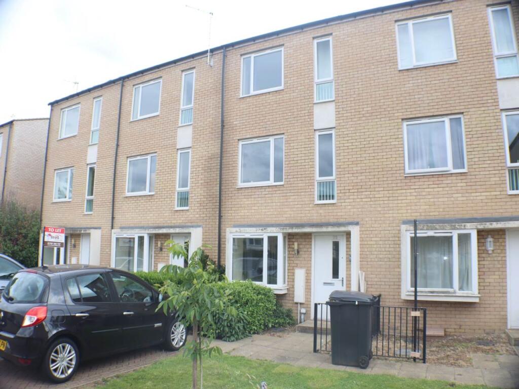 House in St Albans - View 2