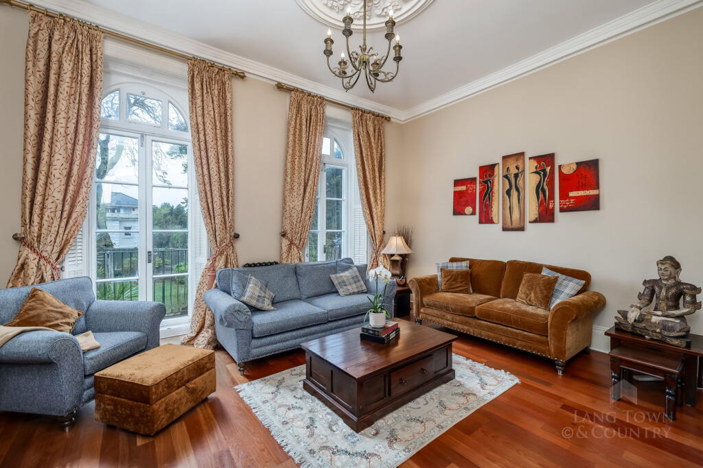 House in Plymouth - View 5