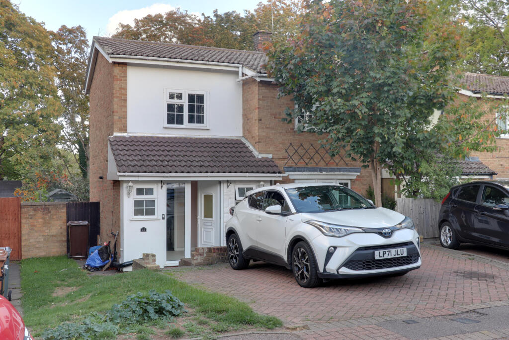 Main image of property: Benstede, Stevenage, Hertfordshire
