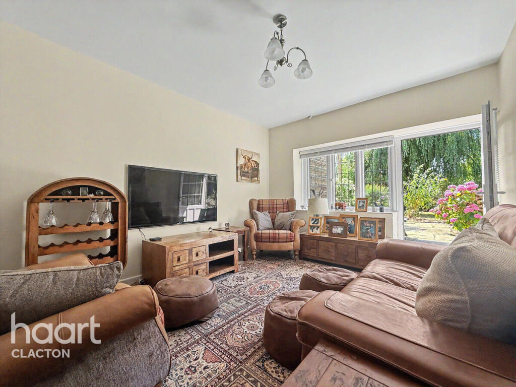 Apartment in Tendring, Frinton and Walton - More