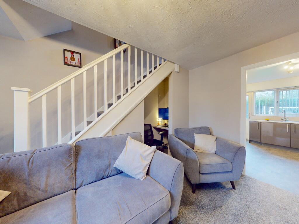 House in Wolverhampton, West Midlands - View 4