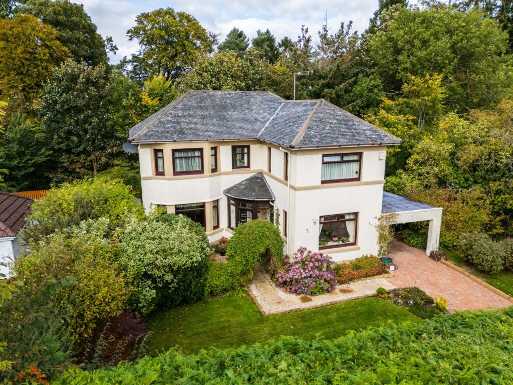 3-bed detached on Newtonlea Avenue, Newton Mearns, £485,000